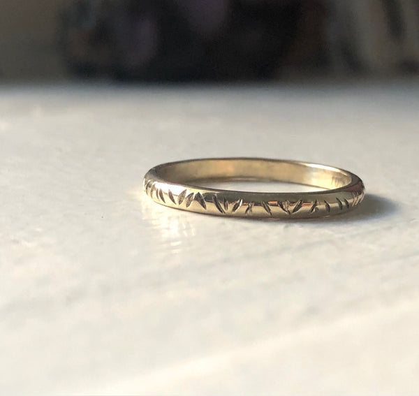 Fresh Cut Grass Wedding Bands in 14k Gold