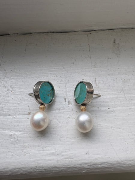 Turquoise Pearl and Gold Bead Studs