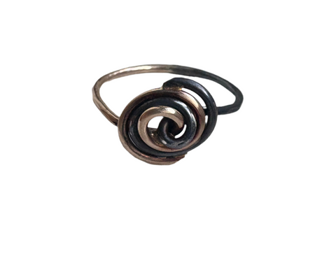 Black and Gold Knot Ring