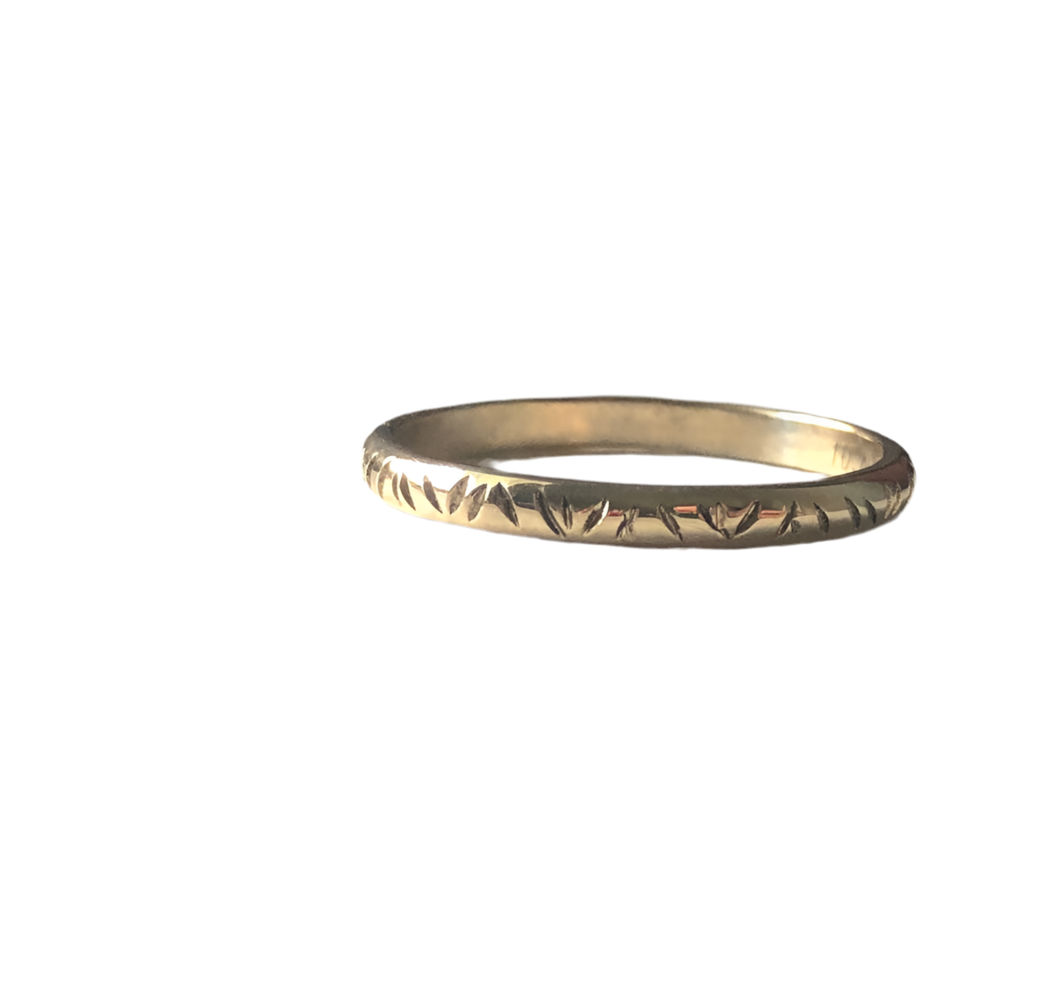 Fresh Cut Grass Wedding Bands in 14k Gold