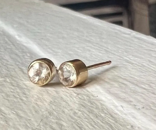 Solid Gold Arkansas Quartz Studs