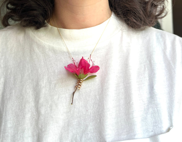 Flower Carrier Pendant