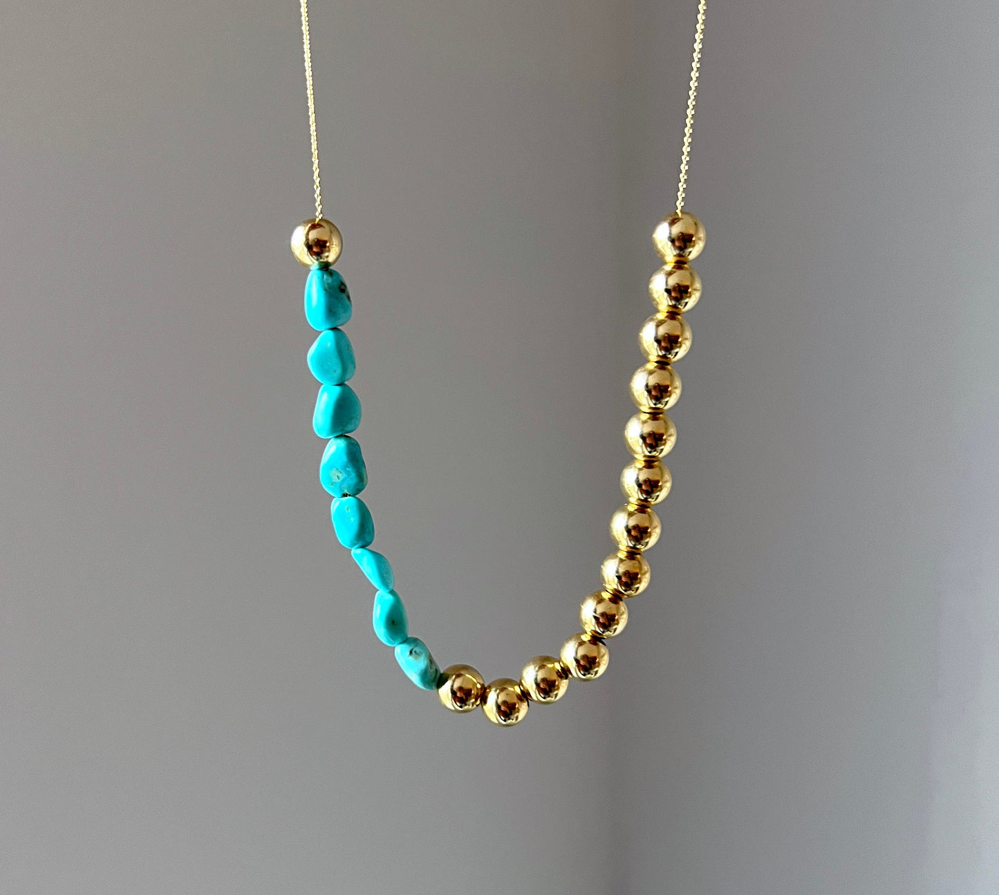 Turqoise and Gold Beaded Necklace