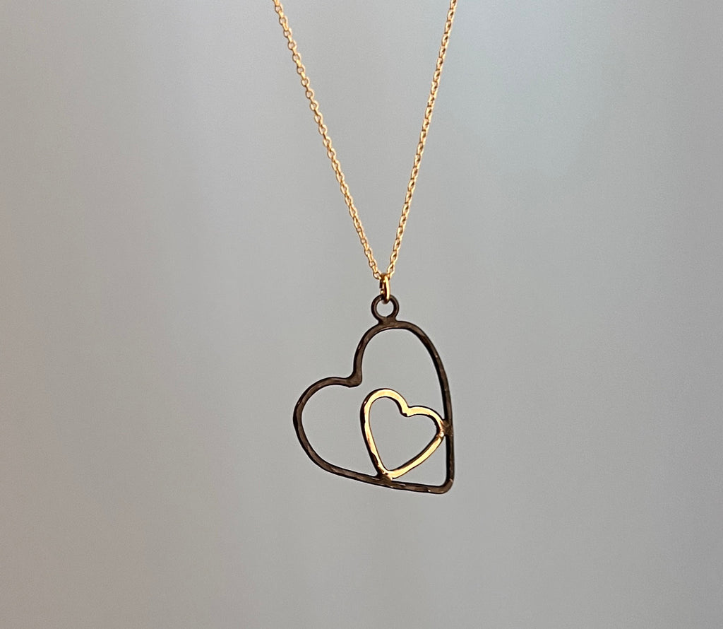 I carry your heart with me Pendant in Gold and Black